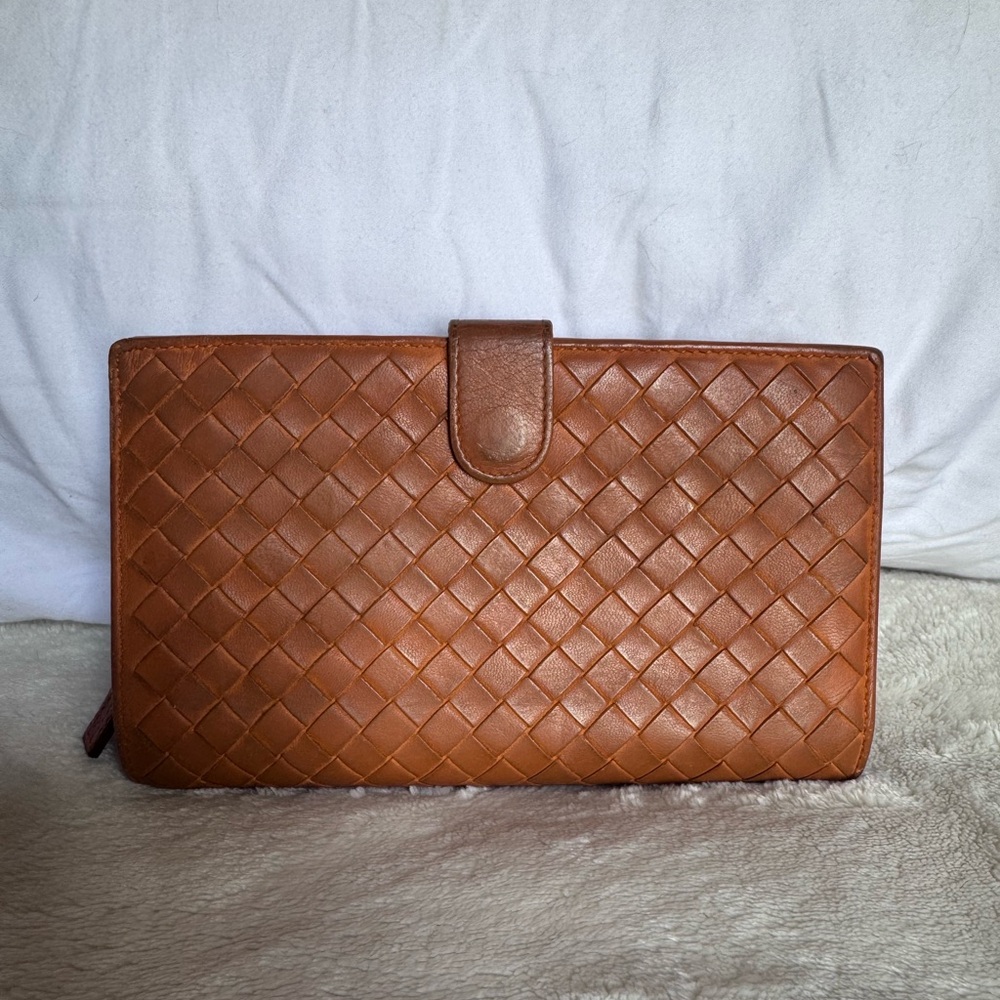 Bottega Veneta Authentic Vintage Intrecciato Weave Orange Wallet Fair Condition
